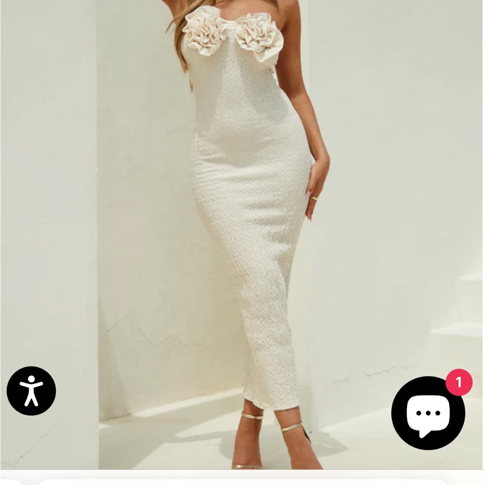 Miss Lola Summer in France cream dress size small